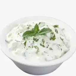 سلطه خيار باللبن